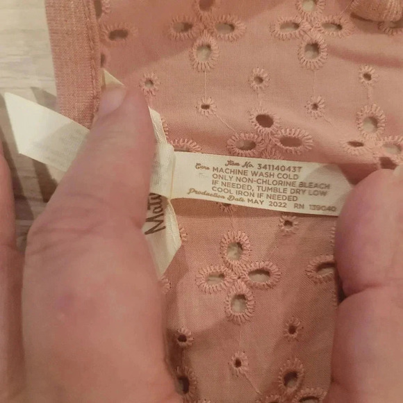 Matilda Jane Heart to Heart Possibilities Pink Knit Women’s Top Sz Medium Vneck. - Picture 8 of 10